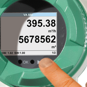 Commissioning and setting of the consumption meter via display